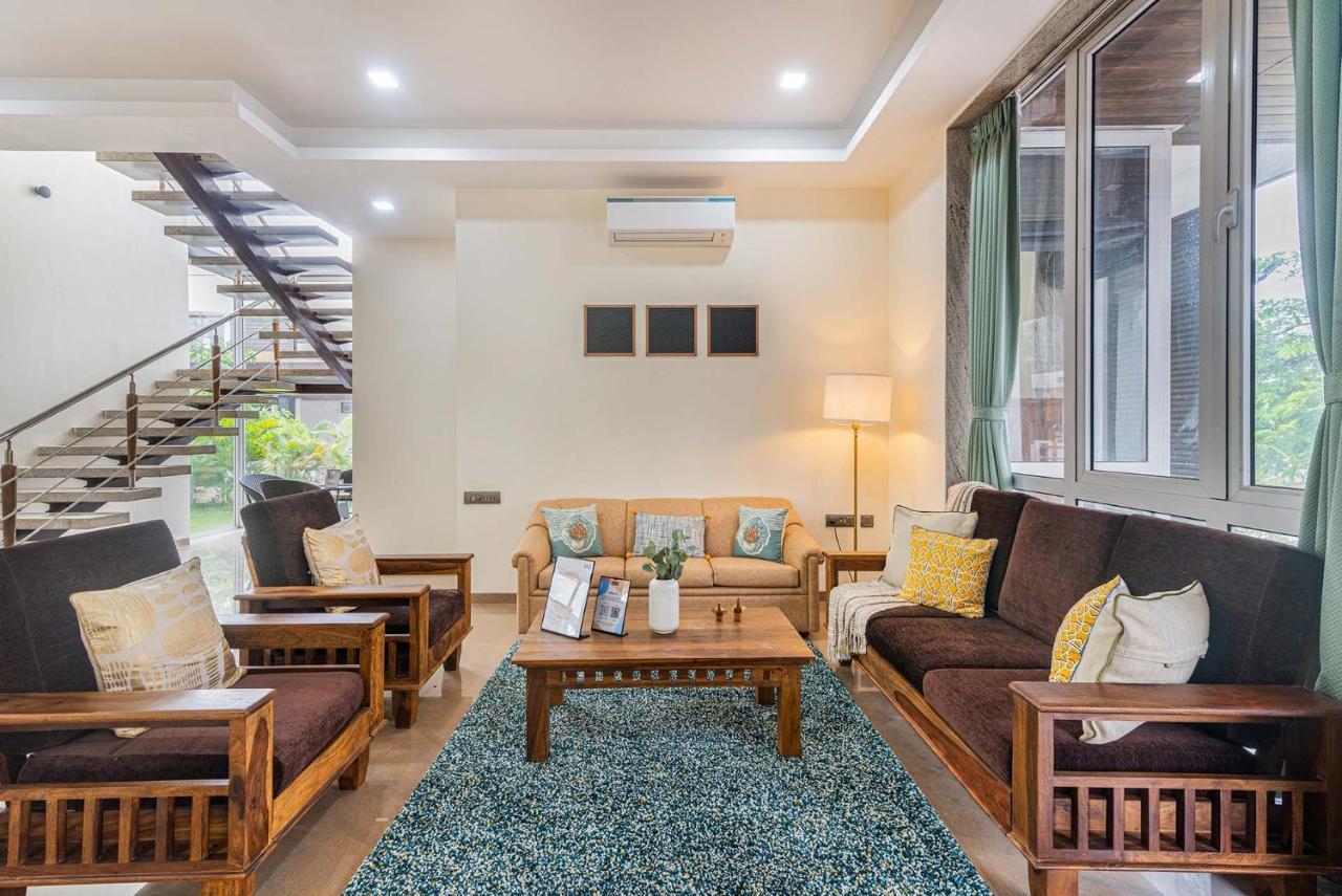 Sierra Skies By Stayvista - A Mountain-View Villa Featuring A Rooftop Swimming Pool, Jacuzzi, Turf, And A Gym For An Elevated Stay Lonavala Bagian luar foto